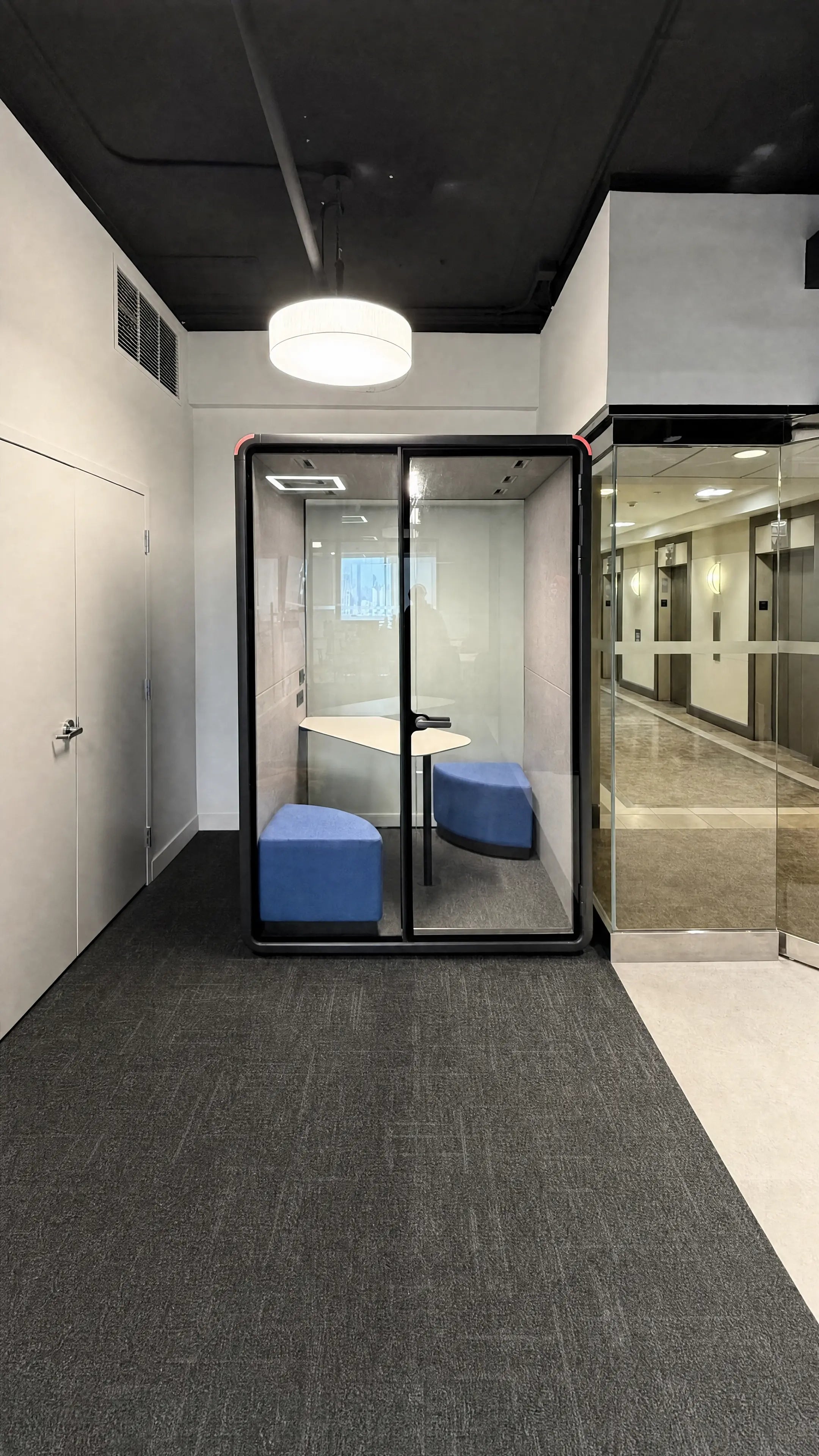 Comfort Work Booth